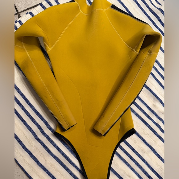 Jonesea Kill Bill cheeky wetsuit springsuit - Picture 10 of 10